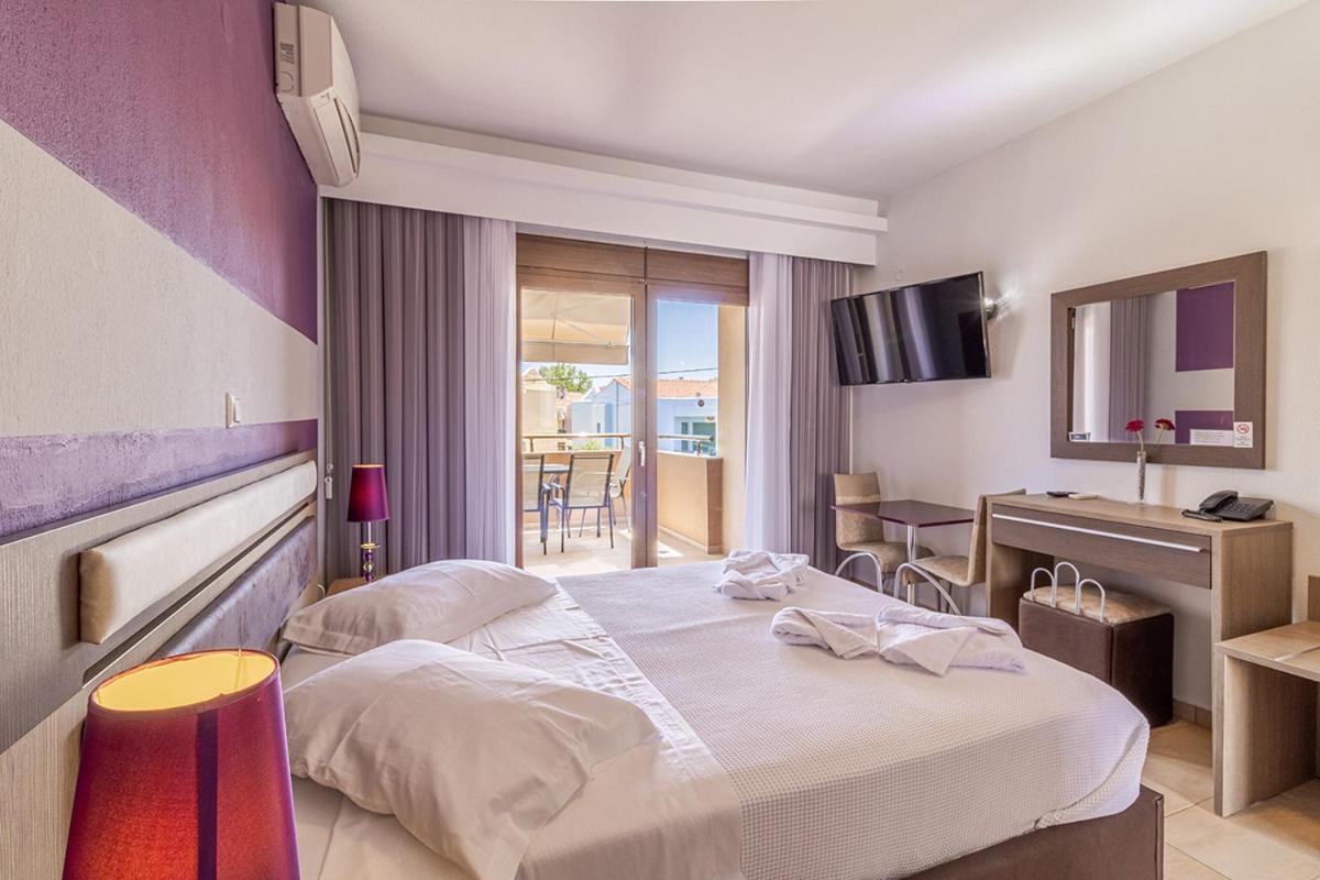 Dafni'S Seaside Luxury Studios Nikiti  Exteriör bild